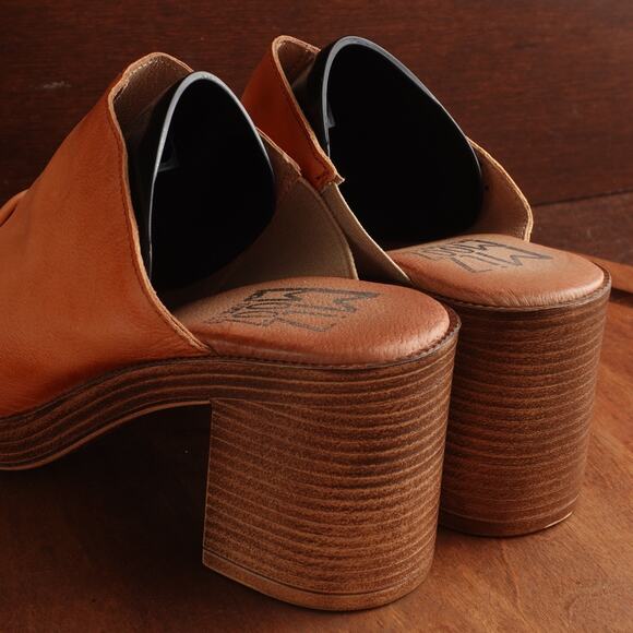Miz Mooz Sandals WMS SZ EU 37 US 6.5-7 Brown Orange Maybelle Leather Mule Shoes - Picture 8 of 15